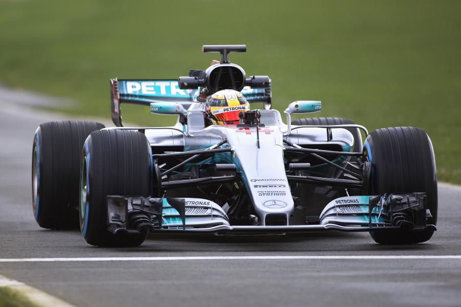  Mercedes-AMG F1 W08 EQ Power+ 2017 года  (фото 14 из 44)